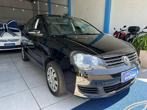 VOLKSWAGEN POLO SEDAN 1.6 MI 8V FLEX 4P MANUAL VOLKSWAGEN POLO SEDAN 1.6 MI 8V FLEX 4P MANUAL